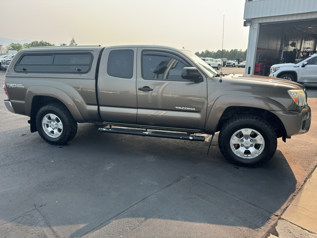 2013 Toyota Tacoma Base photo 4