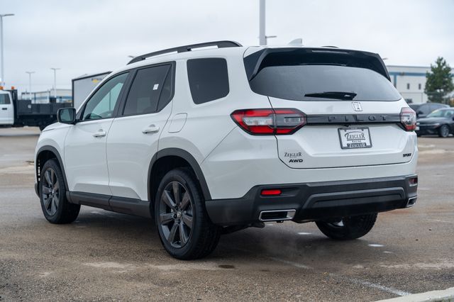 2025 Honda Pilot Sport photo 4
