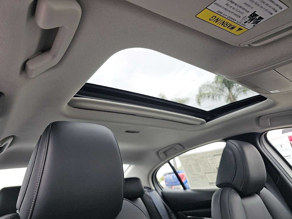 2025 Mazda Mazda3 2.5 s Preferred photo 4