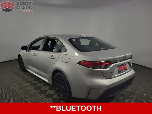 2023 Toyota Corolla LE photo 4