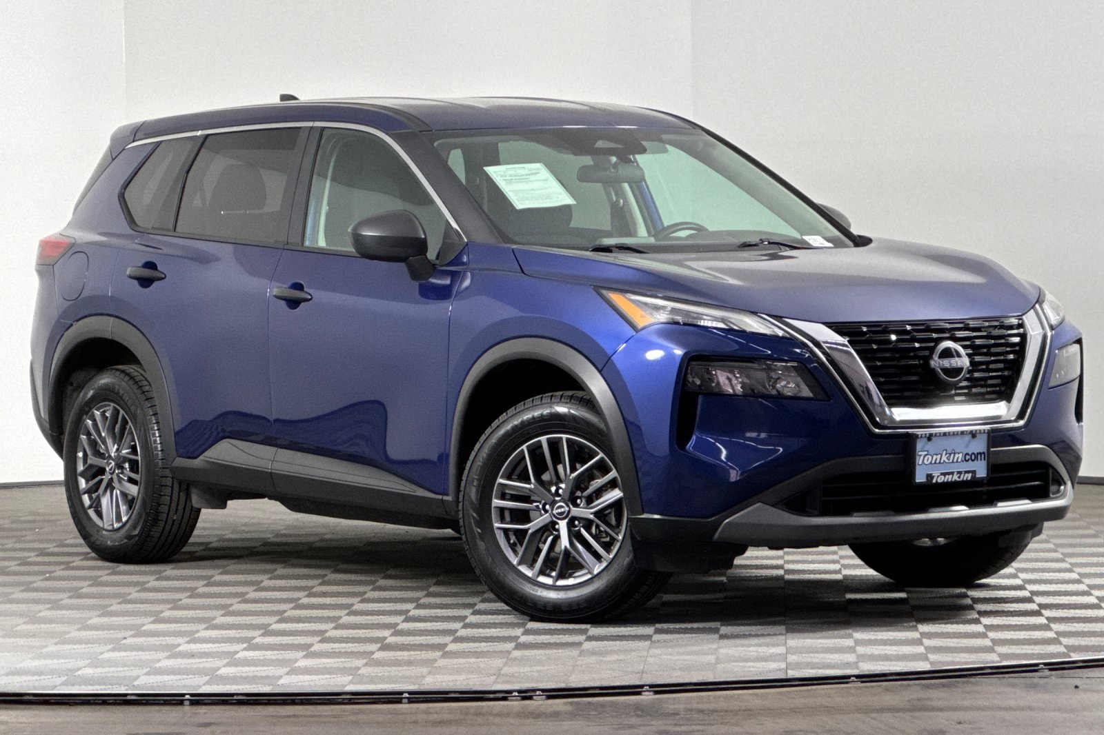 2023 Nissan Rogue S AWD photo 2