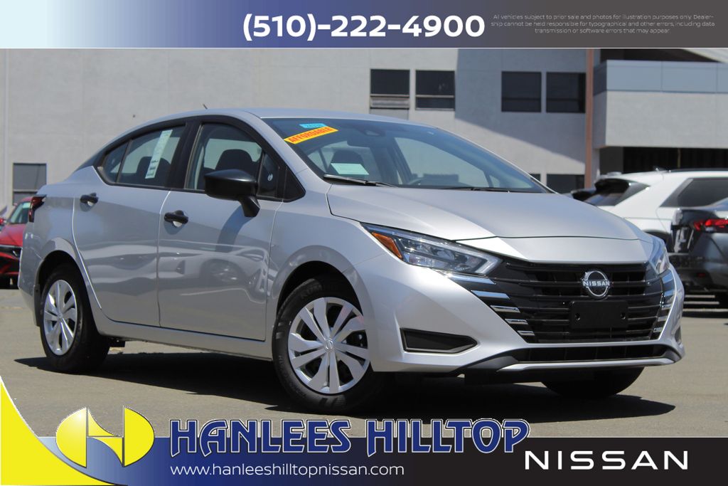 2025 Nissan Versa Sedan S's photo