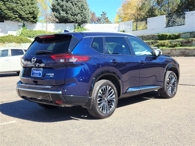 2024 Nissan Rogue Platinum photo 3