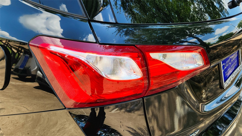 2022 Chevrolet Equinox LT photo 18
