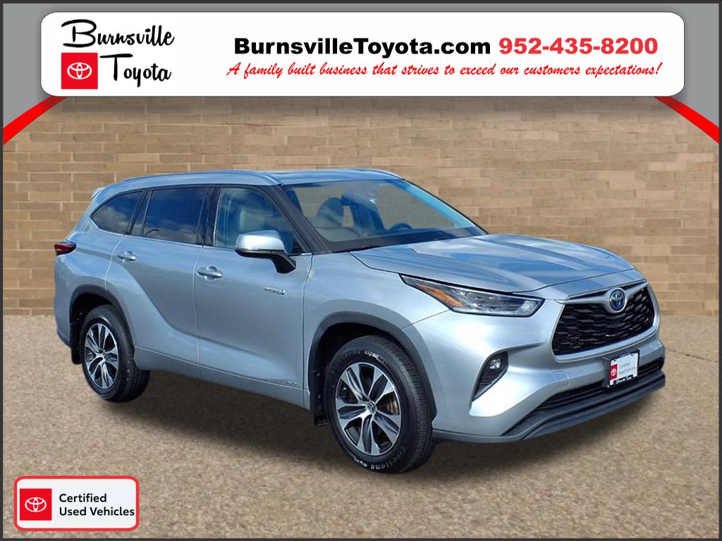 2021 Toyota Highlander XLE's photo