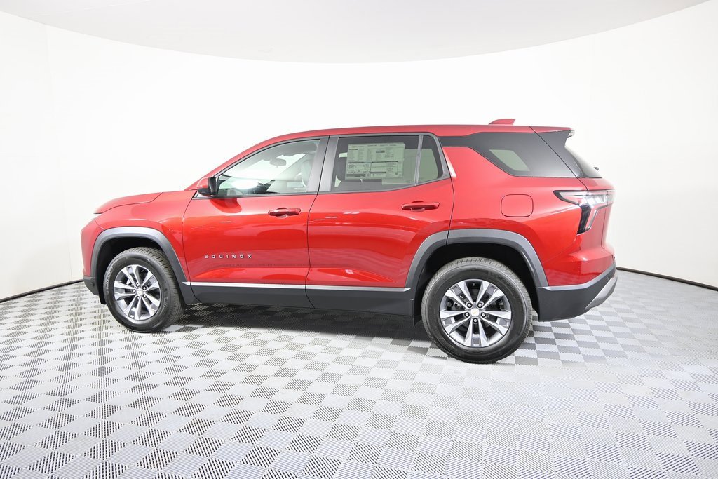 2026 Chevrolet Equinox LT photo 3