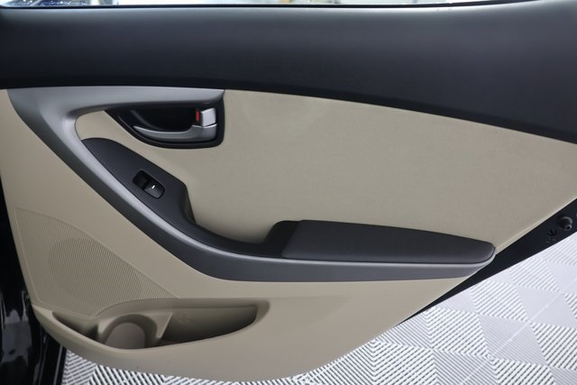 2016 Hyundai Elantra Value Edition photo 24