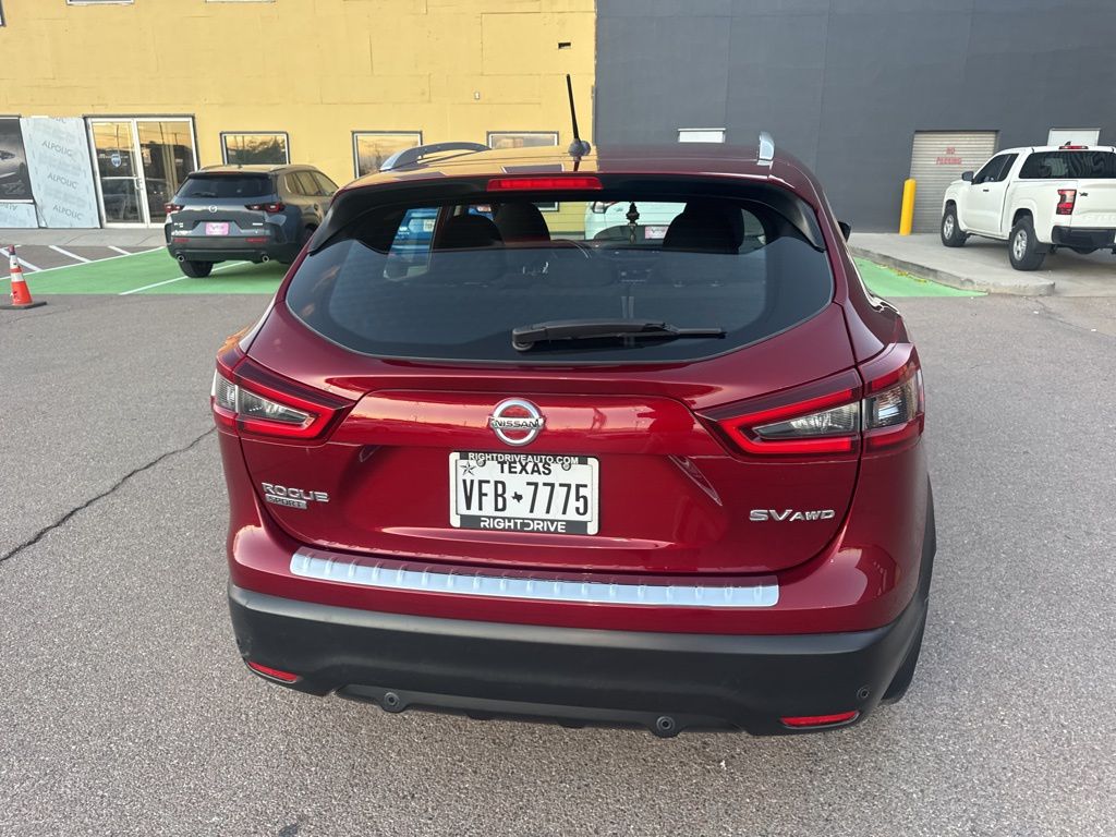 2022 Nissan Rogue Sport SV photo 4