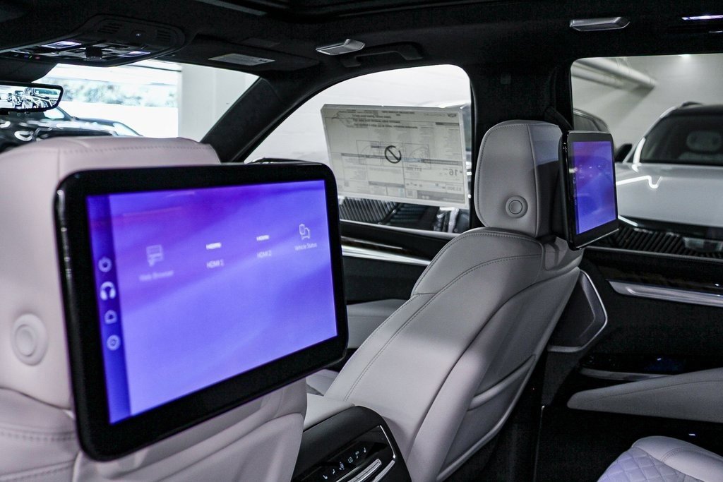 2026 Cadillac Escalade Platinum Sport photo 15