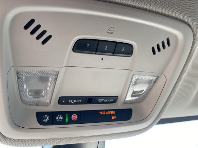 2020 Chevrolet Traverse Premier photo 29