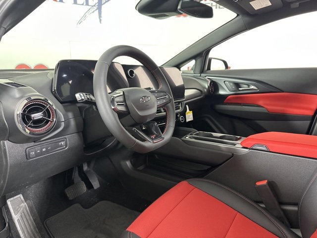 2025 Chevrolet Equinox EV 3RS photo 12