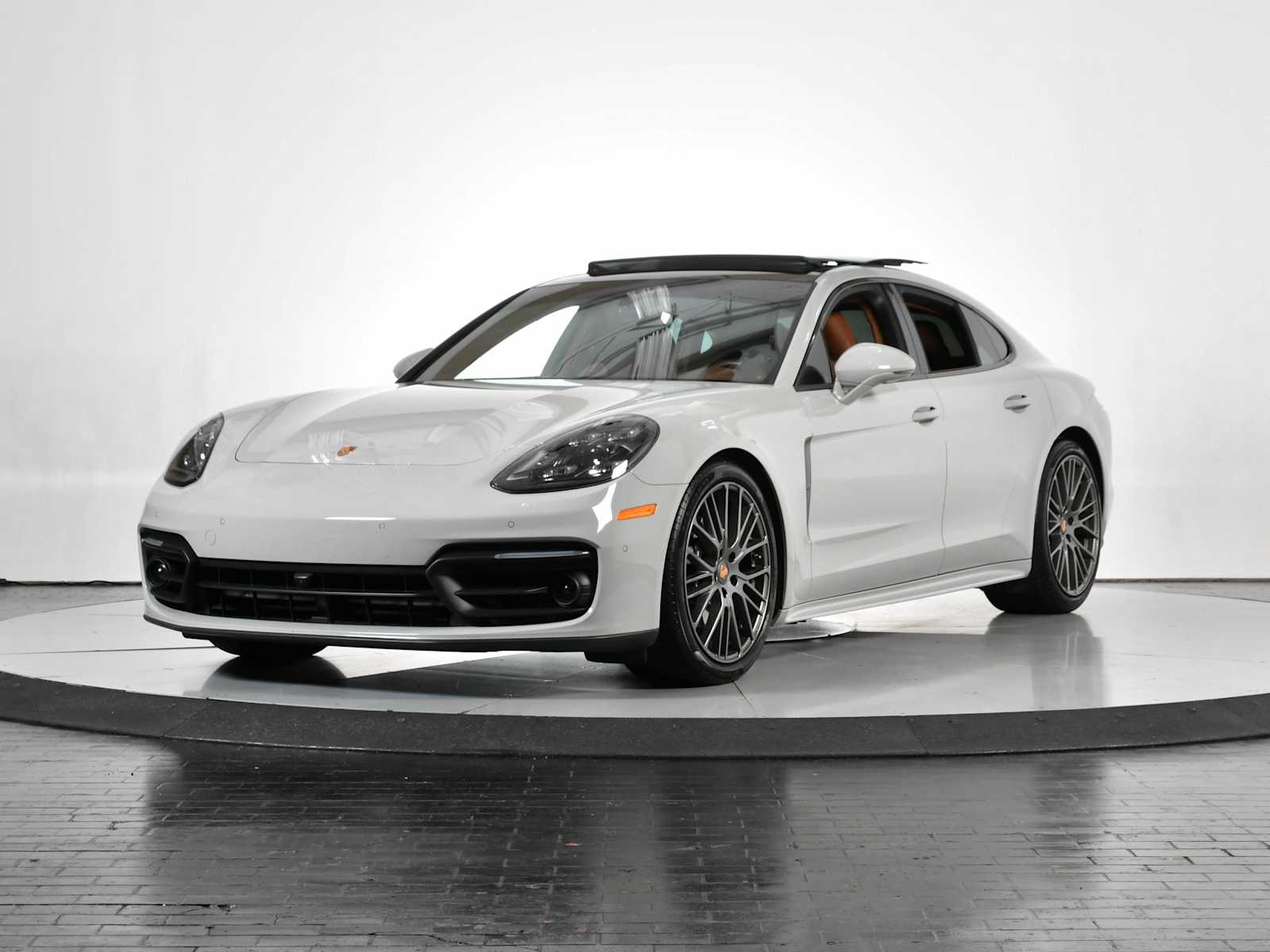 2023 Porsche Panamera 