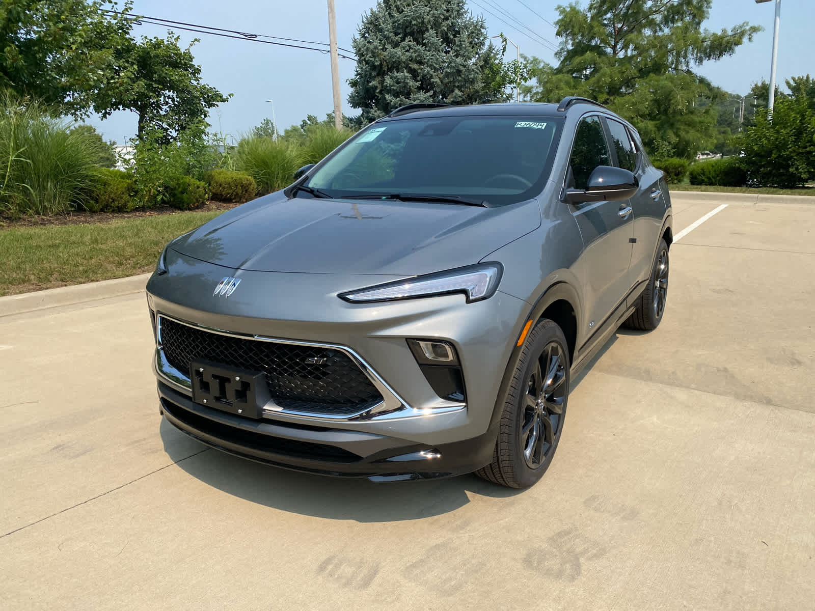 2026 Buick Encore GX Sport Touring photo 2