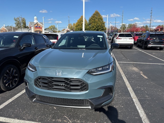 2026 Honda HR-V Sport photo 2