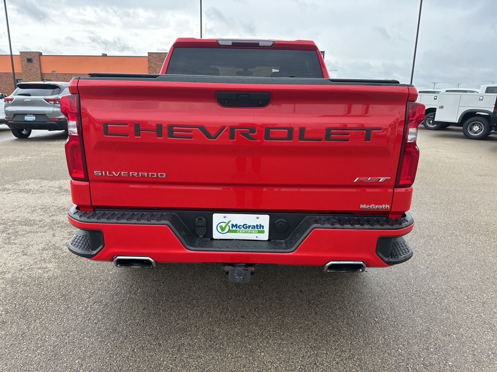 2021 Chevrolet Silverado 1500 RST photo 4