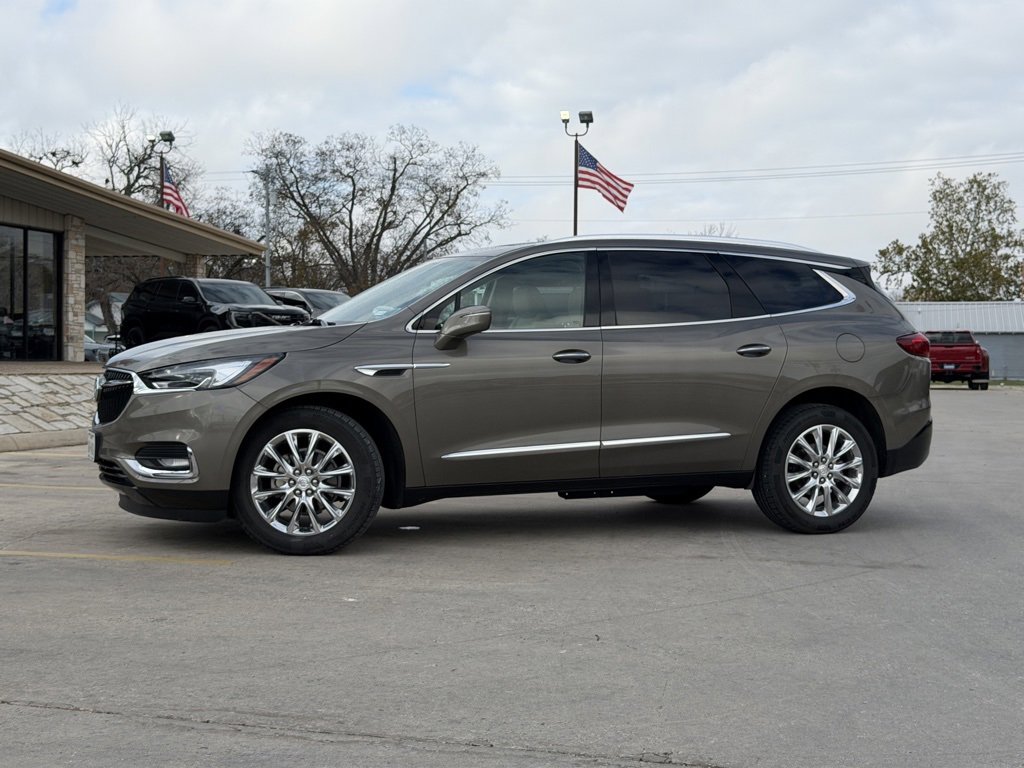 2020 Buick Enclave Essence's photo