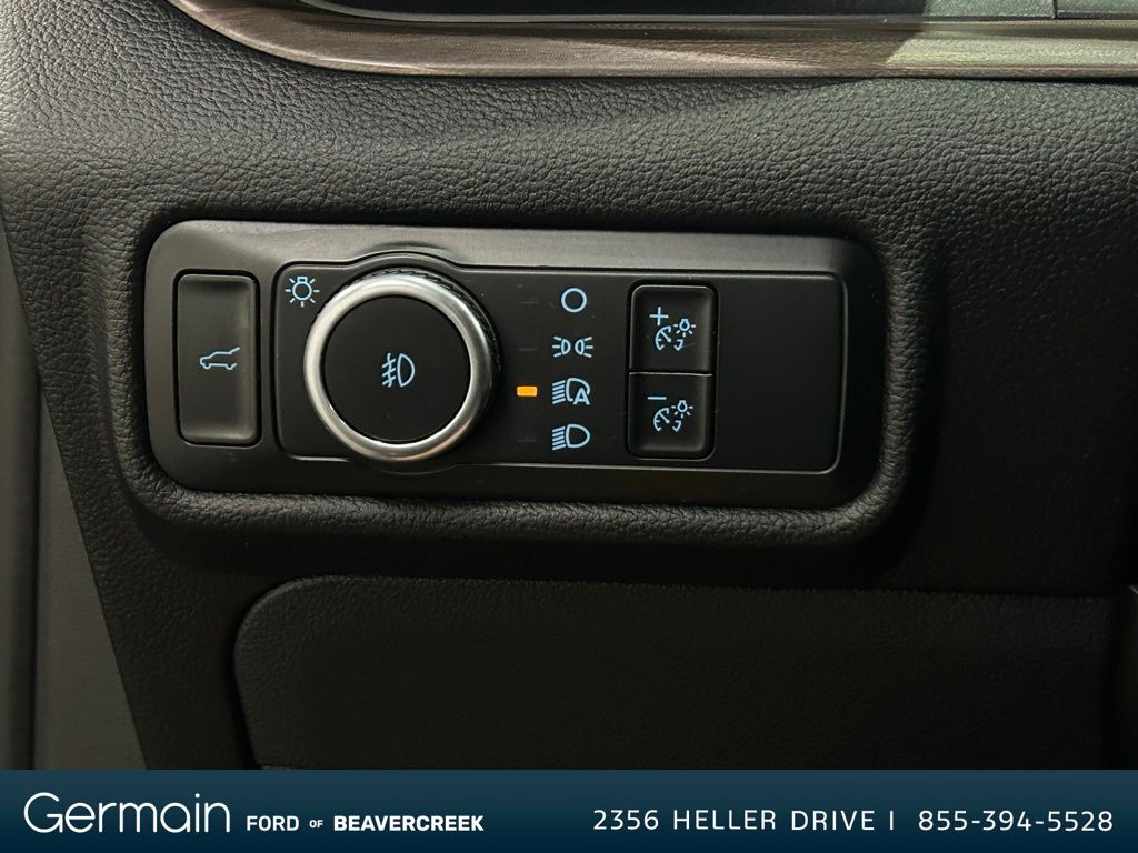2023 Ford Explorer Limited photo 20