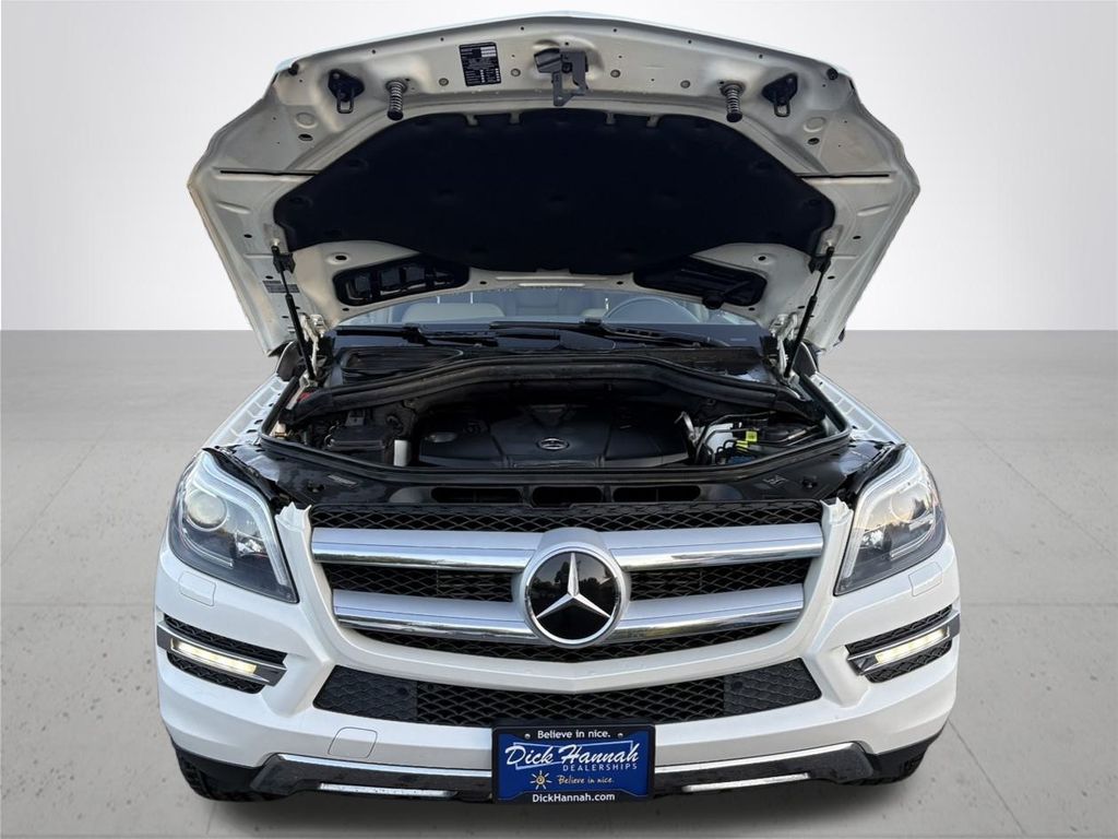 2014 Mercedes Benz GL 350 photo 4