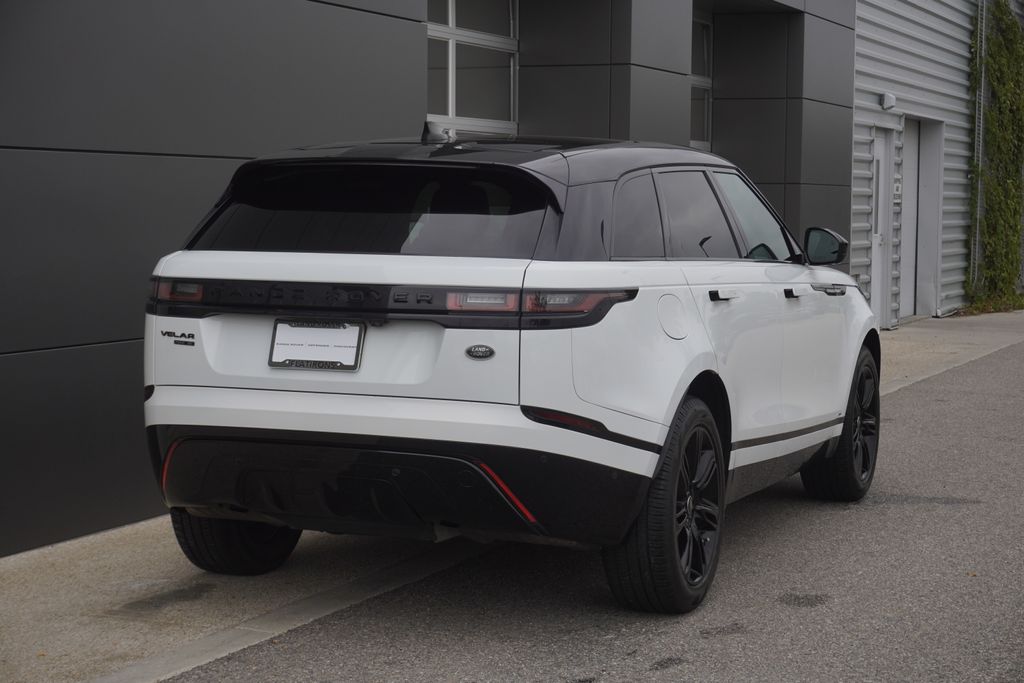 2019 Land Rover Range Rover Velar SE photo 2