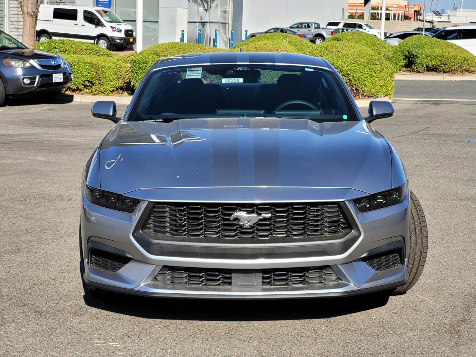 2025 Ford Mustang EcoBoost photo 2