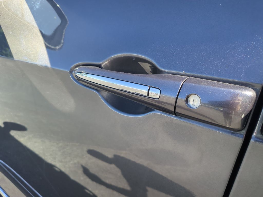 2020 Chrysler Pacifica Touring L photo 4