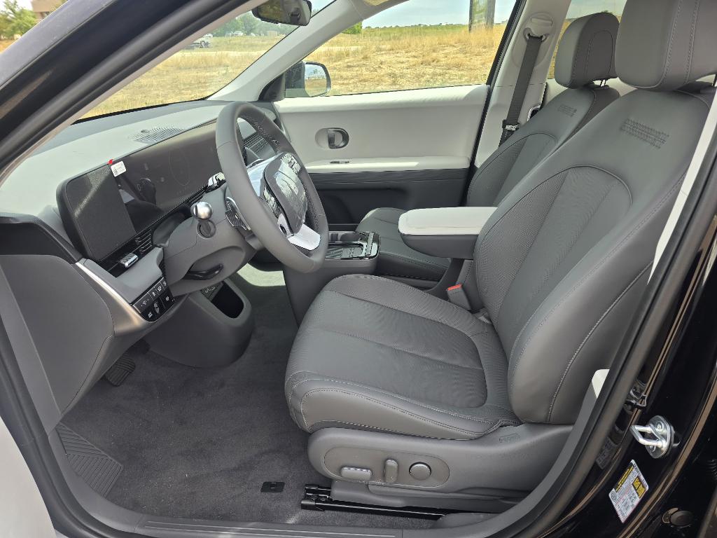 2025 Hyundai Ioniq 5 SEL photo 10