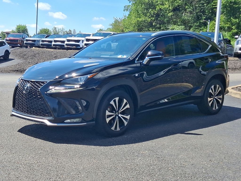 2020 Lexus NX 300 F SPORT photo 3
