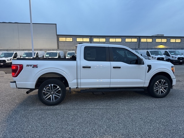 2023 Ford F-150 XL photo 4