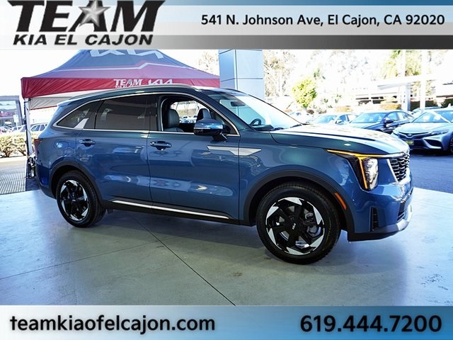 2026 Kia Sorento Plug-In Hybrid EX photo 4