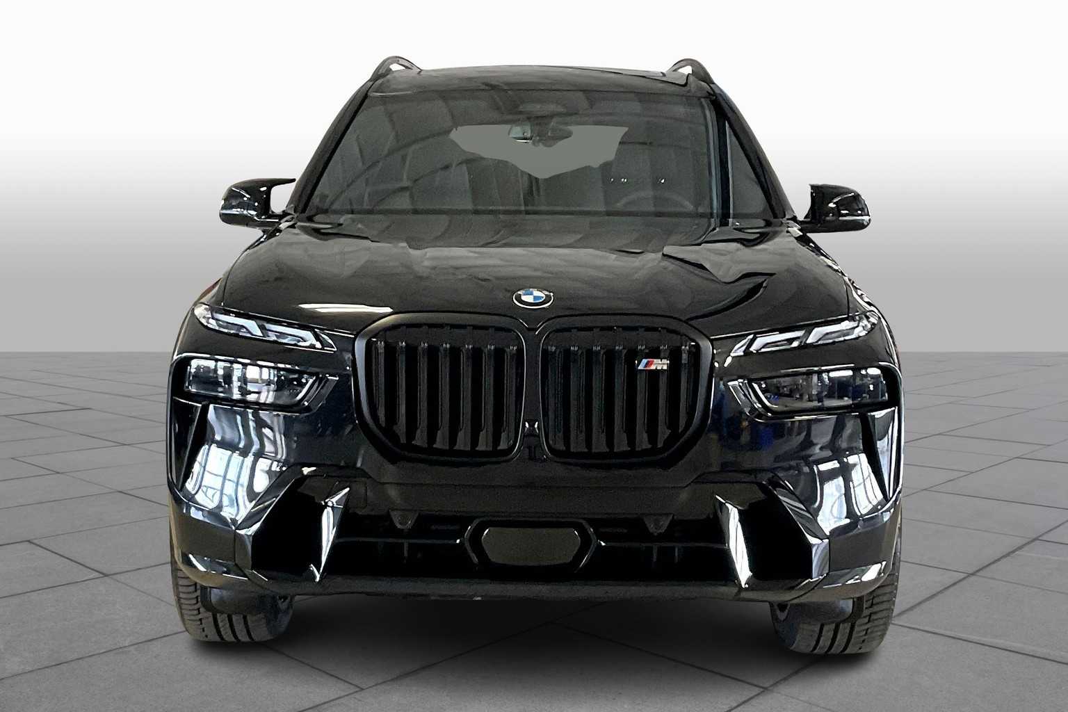 2026 Bmw X7 M60i photo 3