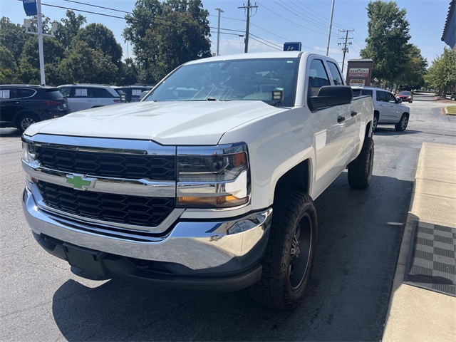 2018 Chevrolet Silverado Work Truck LS Base photo 5