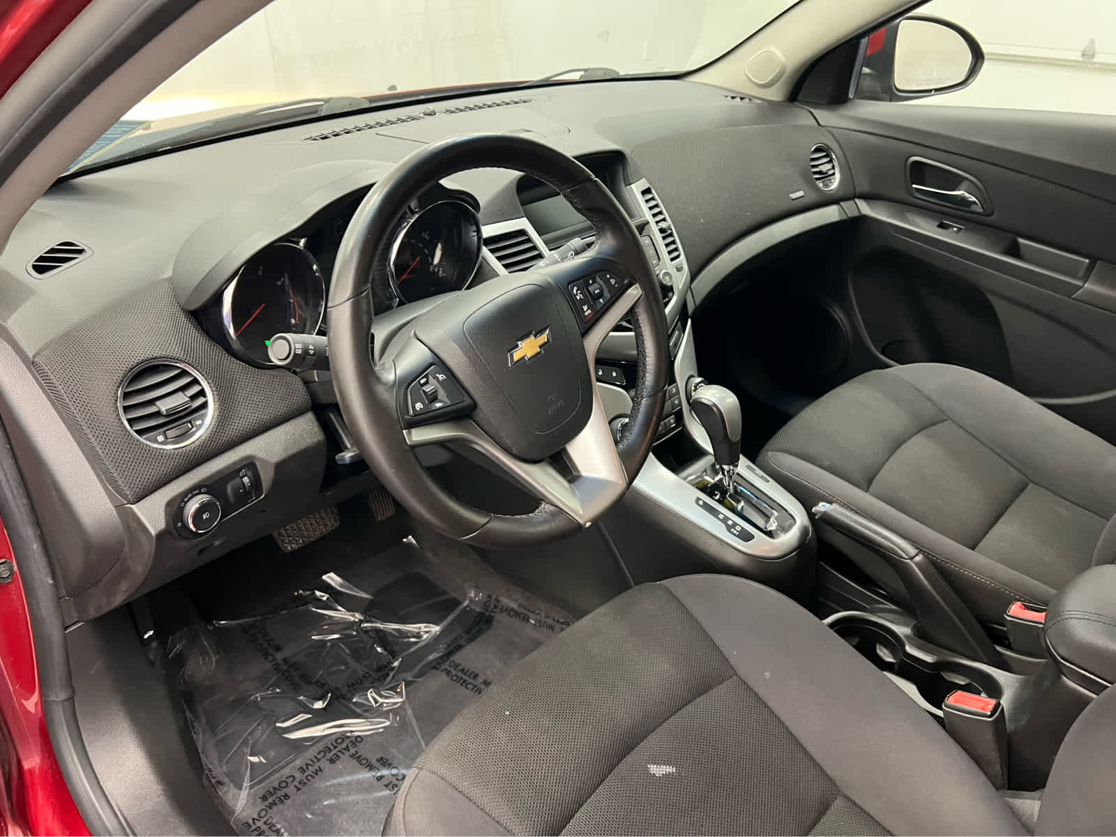 2012 Chevrolet Cruze photo 12