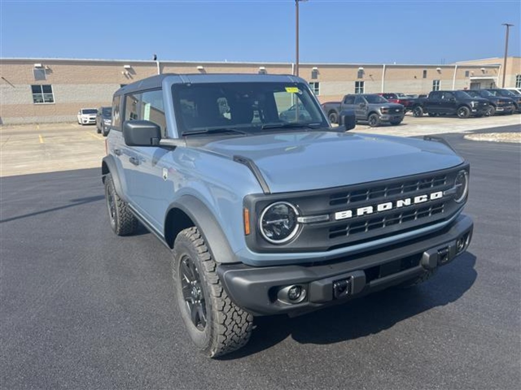 2025 Ford Bronco Big Bend photo 3
