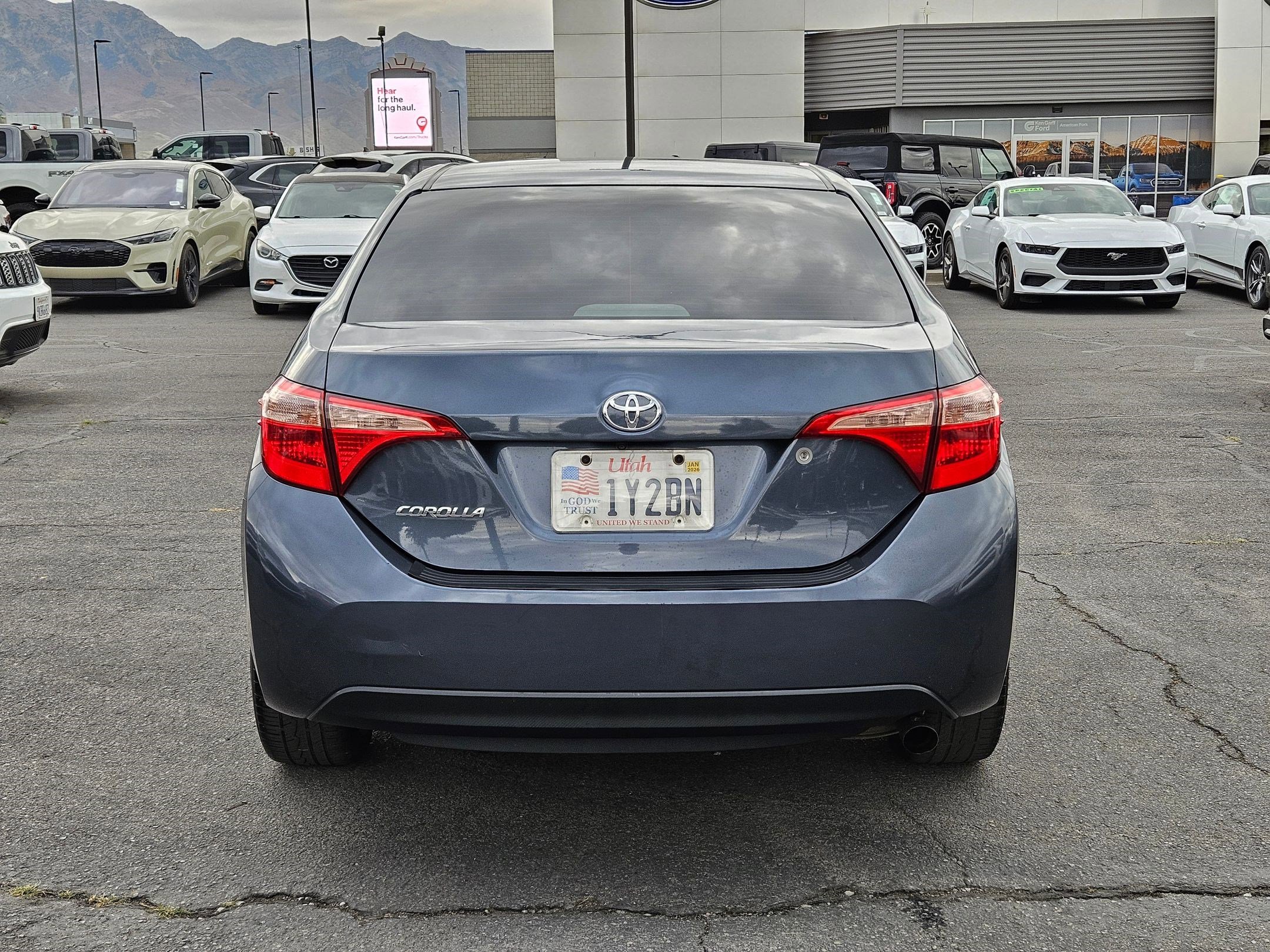 2018 Toyota Corolla L photo 4