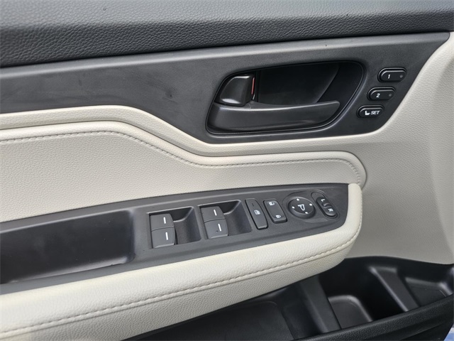 2026 Honda Odyssey EX-L photo 14
