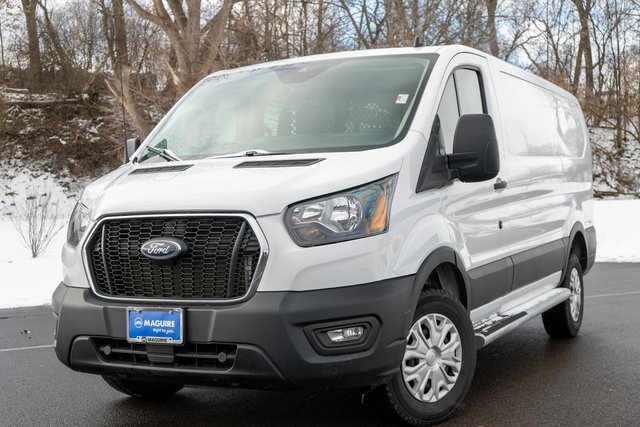 2023 Ford Transit Van Base's photo