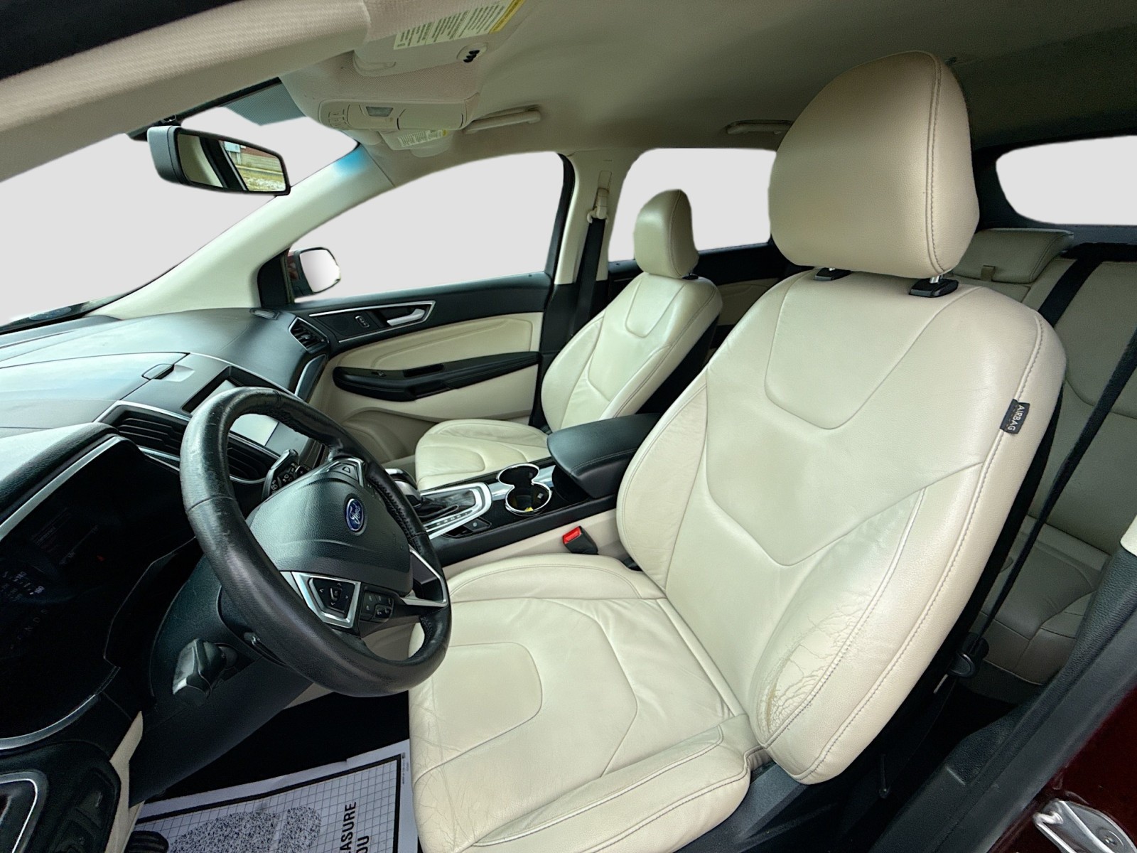 2015 Ford Edge Titanium photo 19