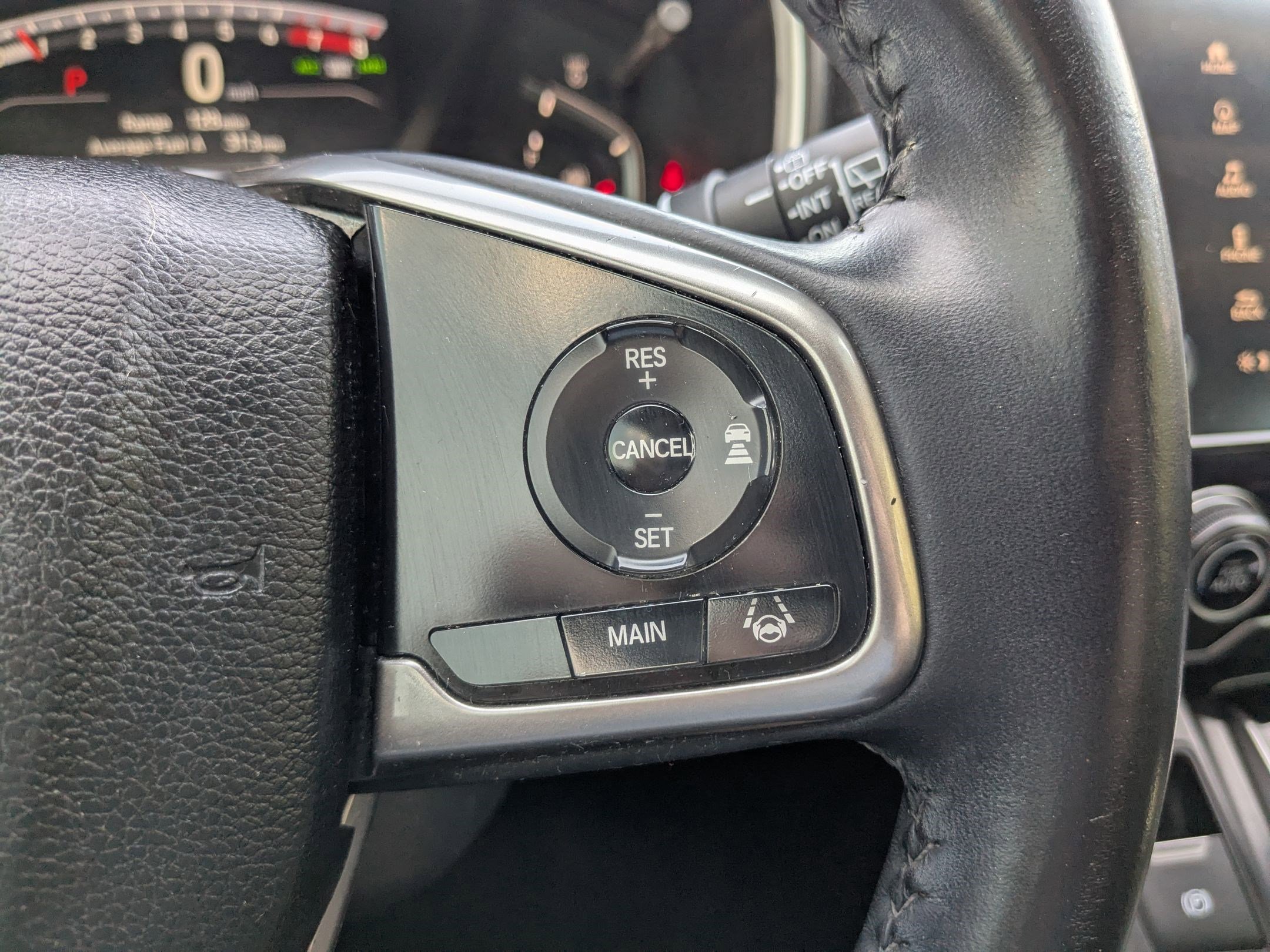 2018 Honda CR-V Touring photo 17