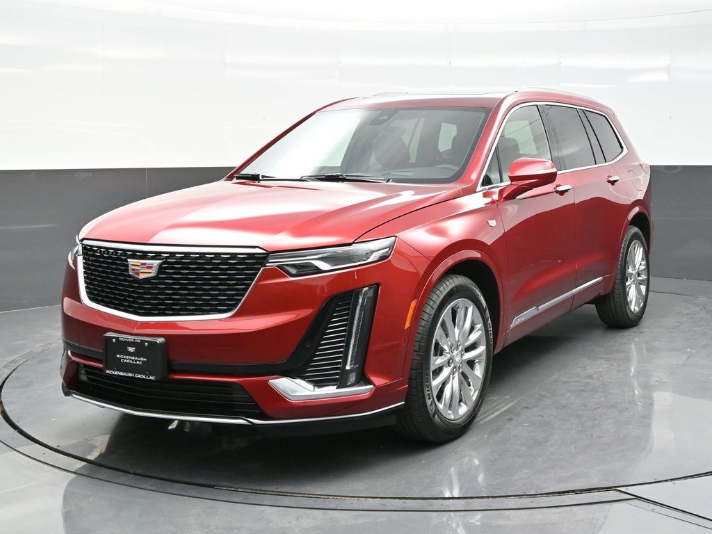 2025 Cadillac XT6 Premium Luxury photo 2