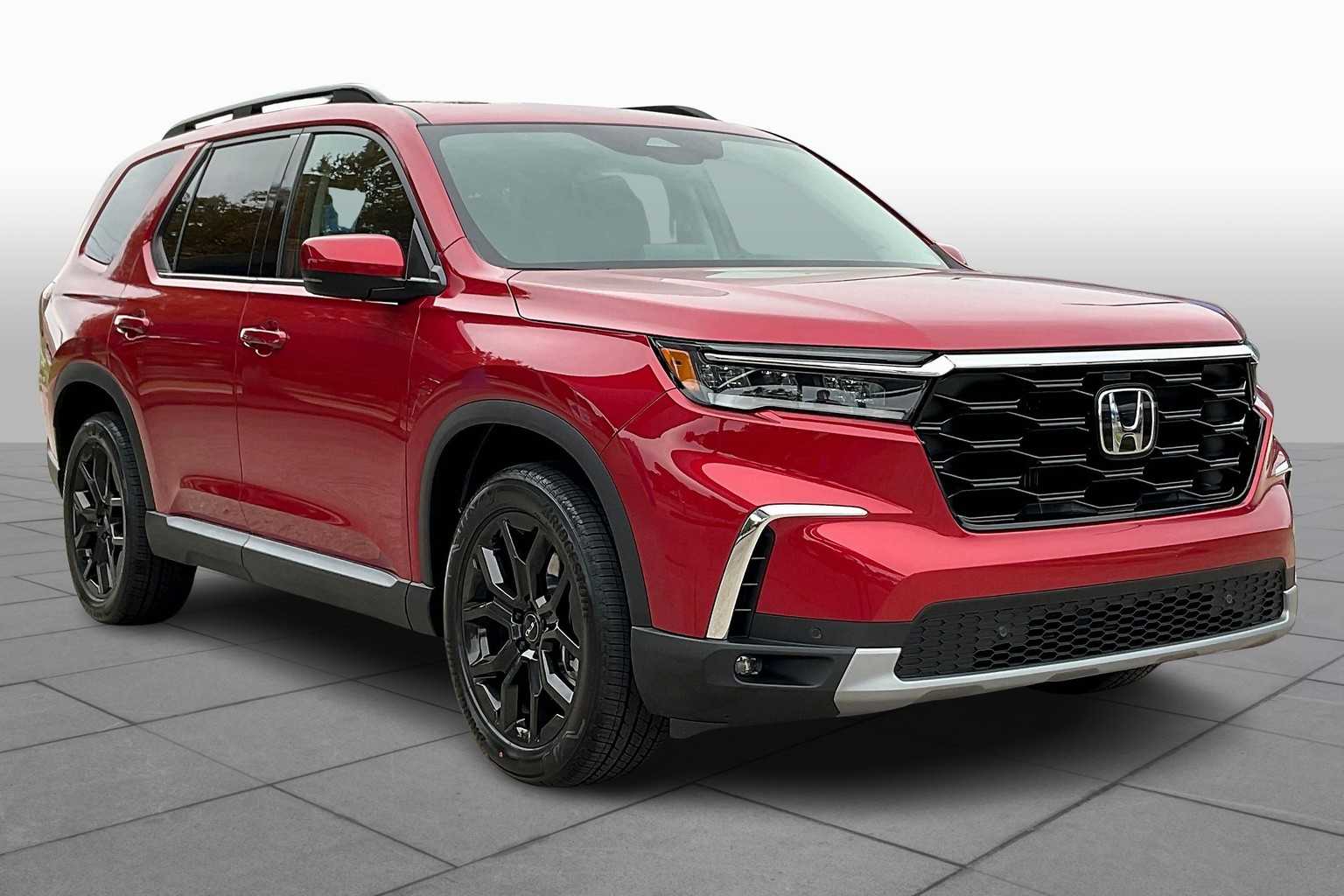 2025 Honda Pilot Touring photo 2