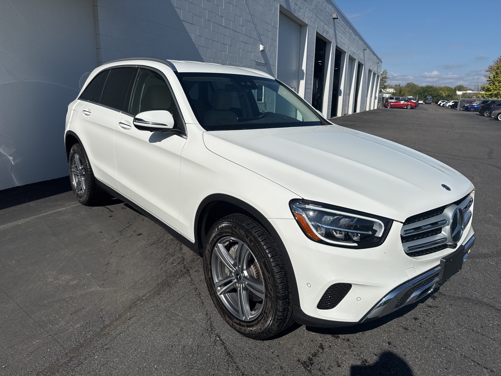 2022 Mercedes Benz GLC 300 4MATIC photo 4