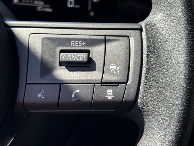 2026 Nissan Kicks SV photo 17