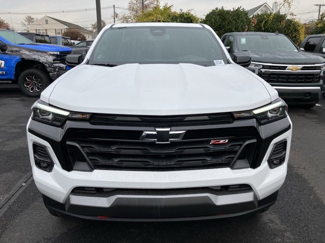 2026 Chevrolet Colorado Z71 photo 2