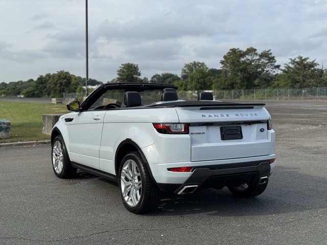 2017 Land Rover Range Rover Evoque HSE Dynamic photo 4