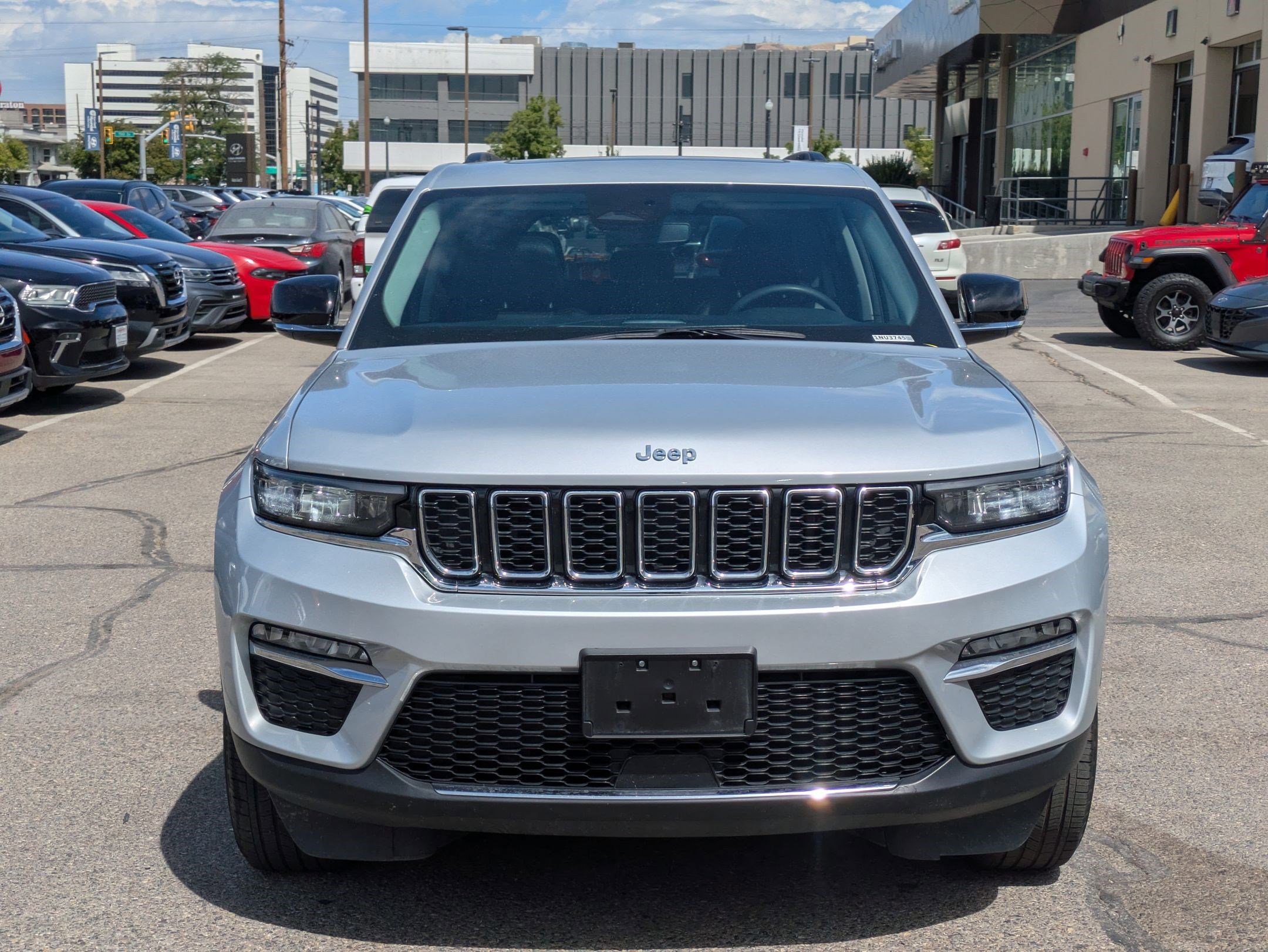 2023 Jeep Cherokee 4xe photo 5