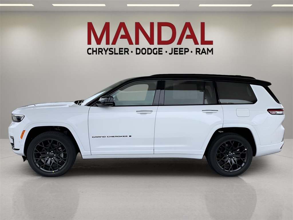 2025 Jeep Grand Cherokee L Summit photo 10
