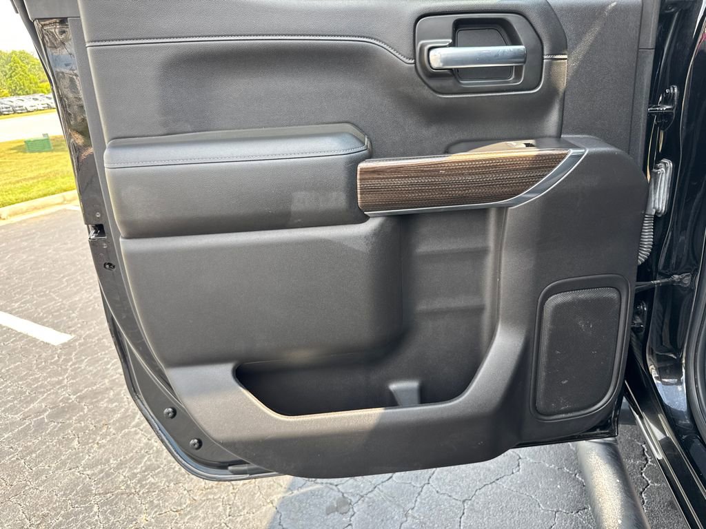 2020 Chevrolet Silverado 1500 RST photo 20