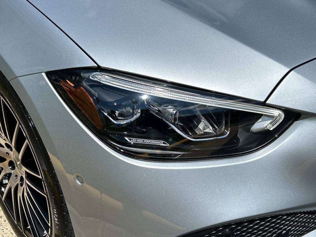 2024 Mercedes Benz C 300 4MATIC photo 4