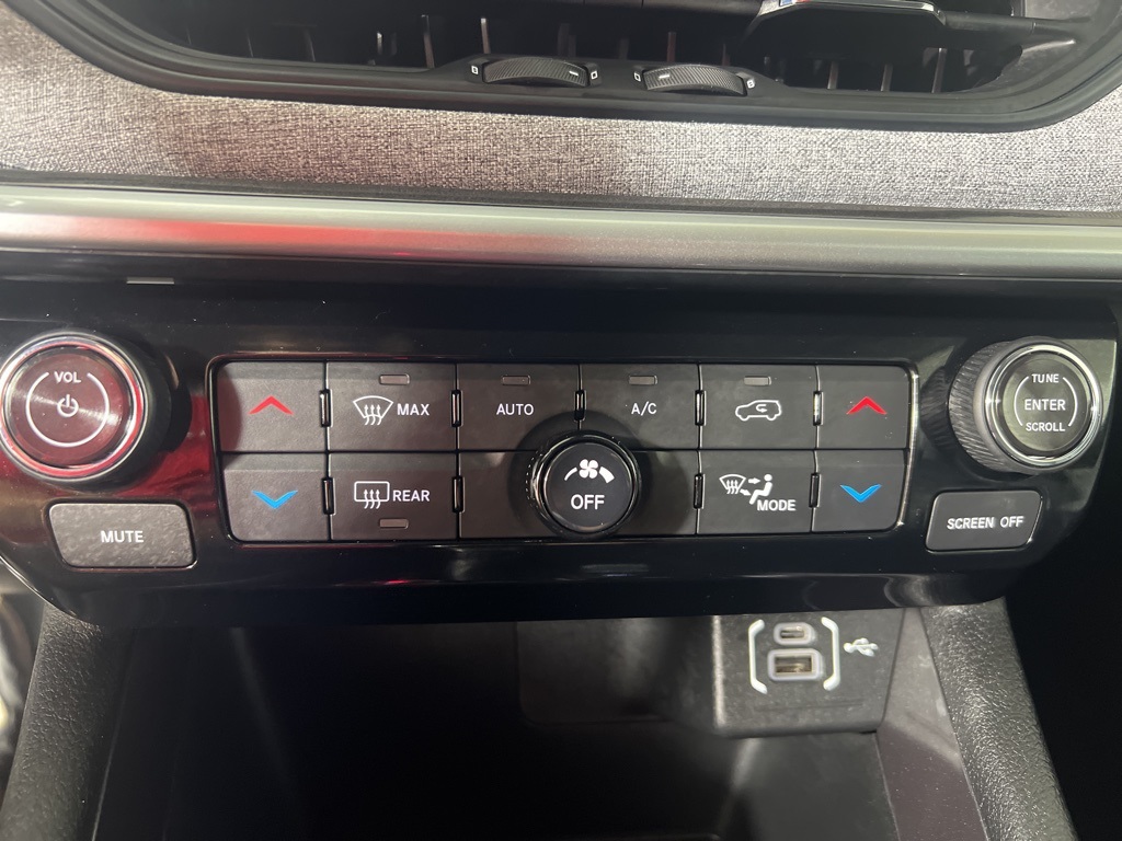 2022 Jeep Compass North Edition Latitude photo 17