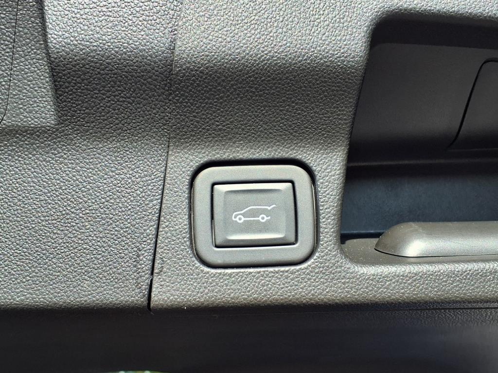 2023 Gmc Acadia AT4 photo 25